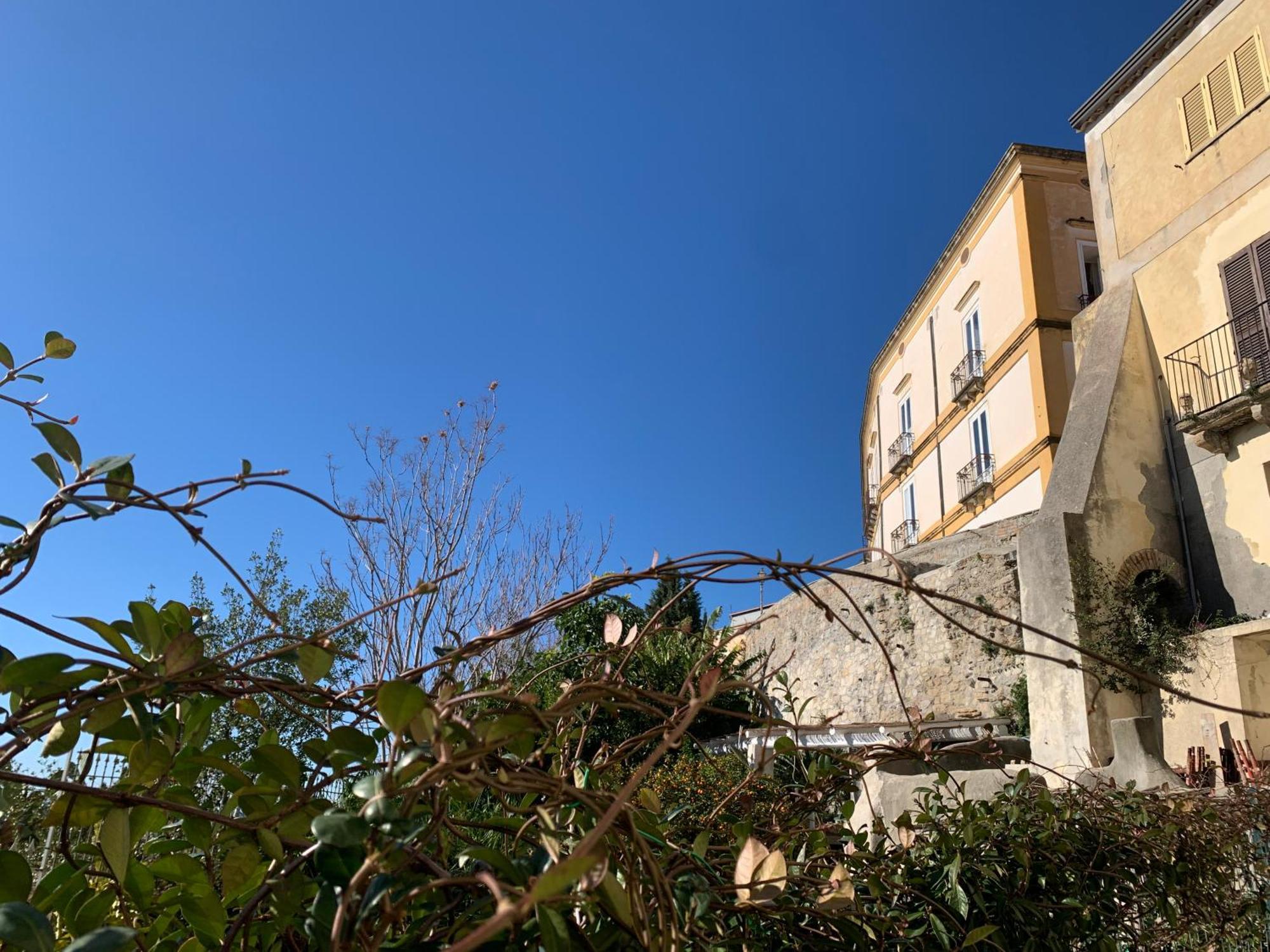 דירות אמנטיאה Palazzo Carratelli מראה חיצוני תמונה